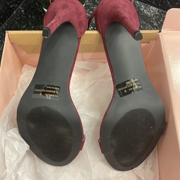 Wine Strap Heel - Picture 5 of 8